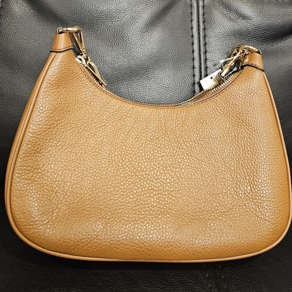 MK Brown large pebbled leather Hand bag - Picture 4 of 6